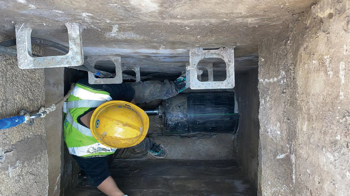 雄关区HDPE短管内衬法